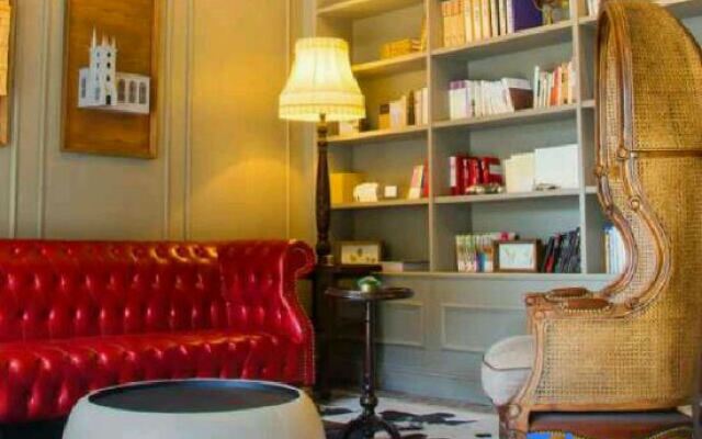 chongqingyufengjiudiangongyu