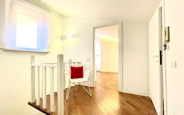 Large modern 2-storey house in the heart of Verona