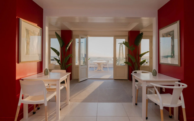 Apeiron Blue Santorini - Sustainable Adults Only 14+