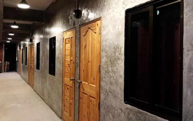 Baan Pak Rim Khong Resort