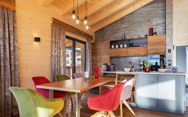 Magnificent Chalet in Niedernsill with Garden