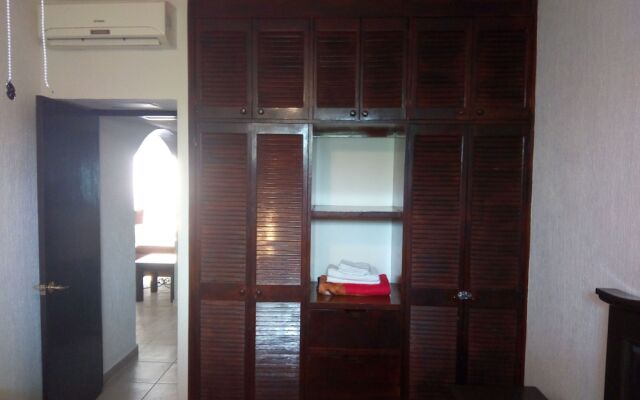 Rinconada del Sol 2BR Condo by Baitna