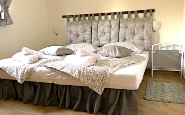 Apartments Garden Monsena