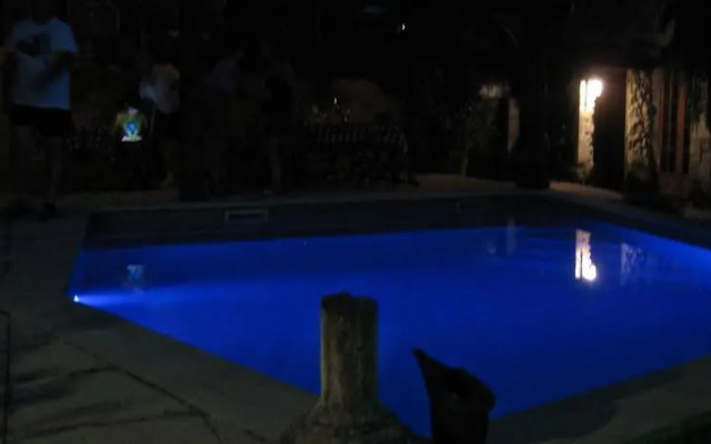 Rouge Boutique Hôtel Et Restaurant