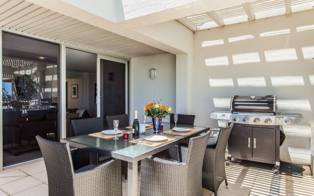 Gold Sands Beach Apartment