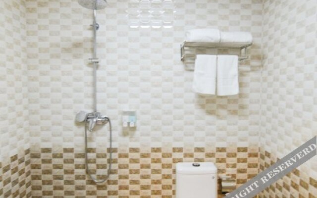 Dalian Fengya Boutique Hotel (Airport Ganjingzi District Government)