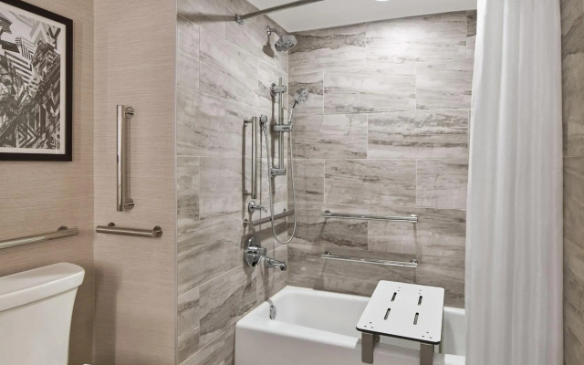 Sheraton Richmond Airport Hotel