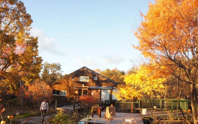 Gallery Hara & Guest House