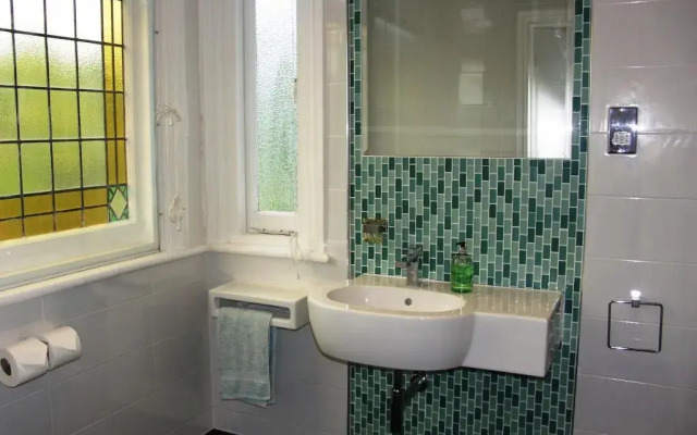 Croham Park Bed & Breakfast