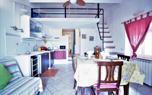 Holidaycasa Macca - Confortevole e con Vista Mare