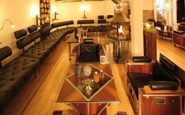 Loft-Suite Hotel