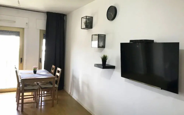 Bright Apartment in Entrecampos