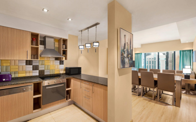 Wyndham Doha West Bay