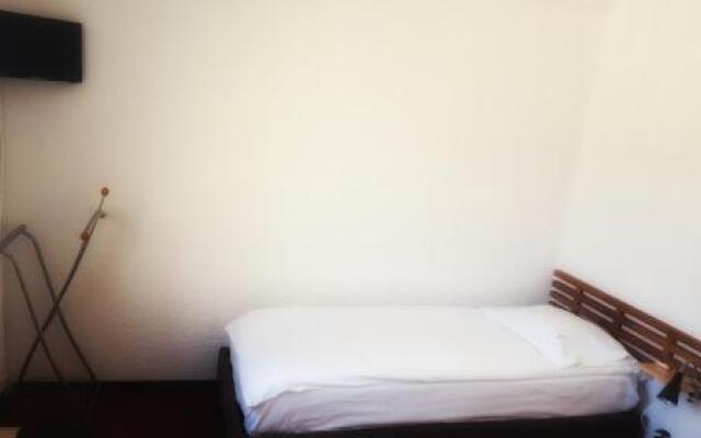Hotel Aro Sport