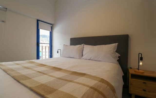 w Stunpedous 2BR w Perfect Balcony in Cusco