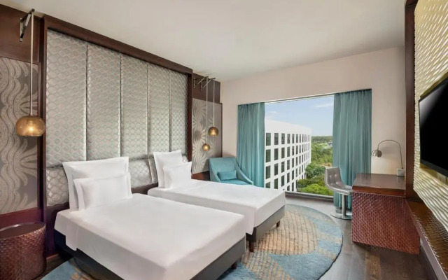 Pullman New Delhi Aerocity Hotel