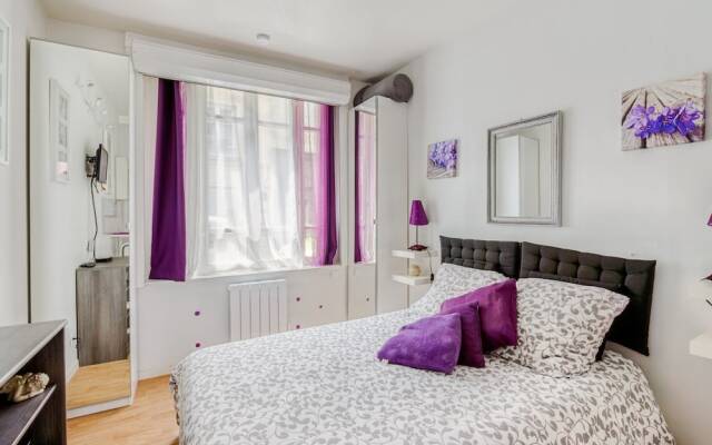 Cosy Studio Apartment in Honfleur near Harbour