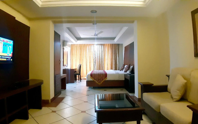 Emarald Hotel Cochin