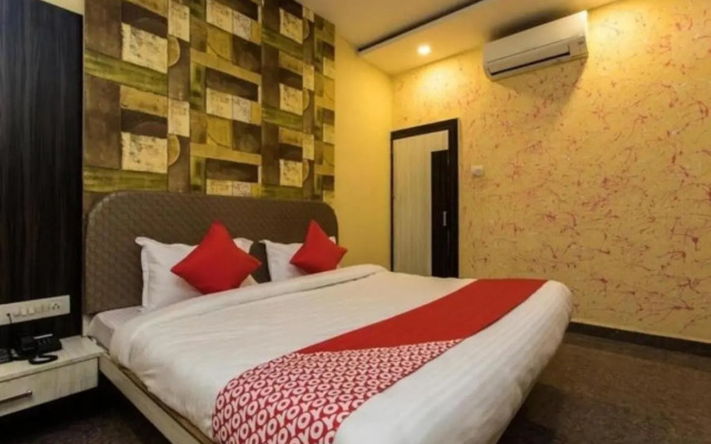 OYO 13191 Hotel Atlas Palace