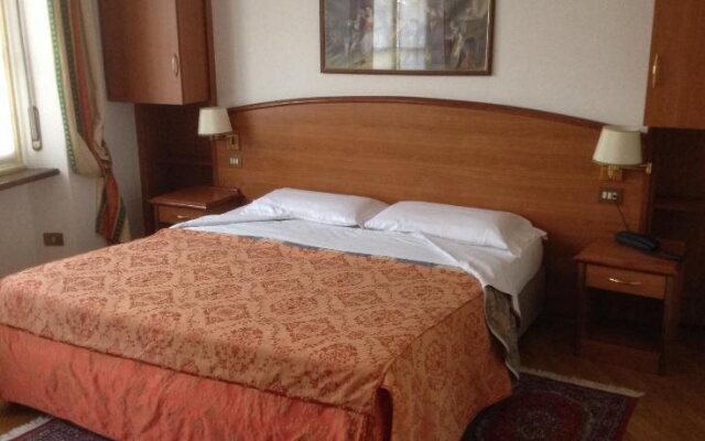 Hotel Saini