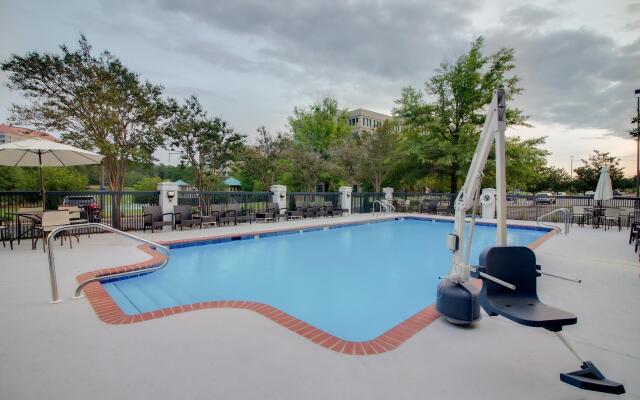 Hampton Inn Birmingham-Colonnade 280