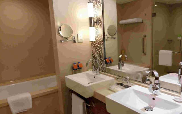 Holiday Inn Shaoxing by IHG