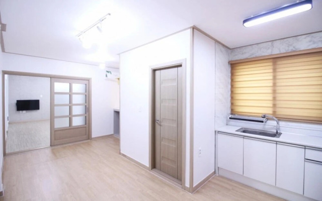 Taean Mongsanpo Tropea Pension