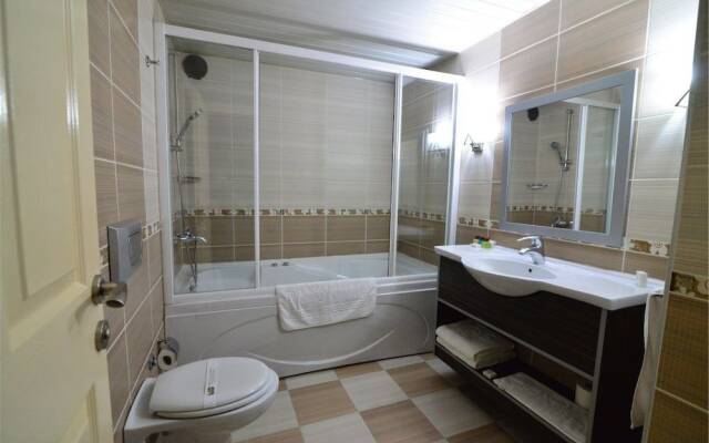 Hizel Hotel