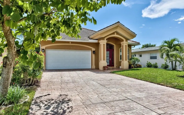 Syracuse 3 Bedroom Home by NFVH
