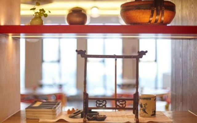 Manju Hotel (Zhuji Wanfeng Xintiandi Yongli Plaza)