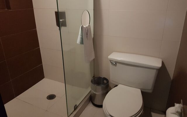 Grand Prix-WeEnjoyHotels-Aeropuerto