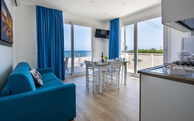 Topazio Apartment On Sea Shore