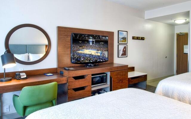 Hampton Inn And Suites Hemet