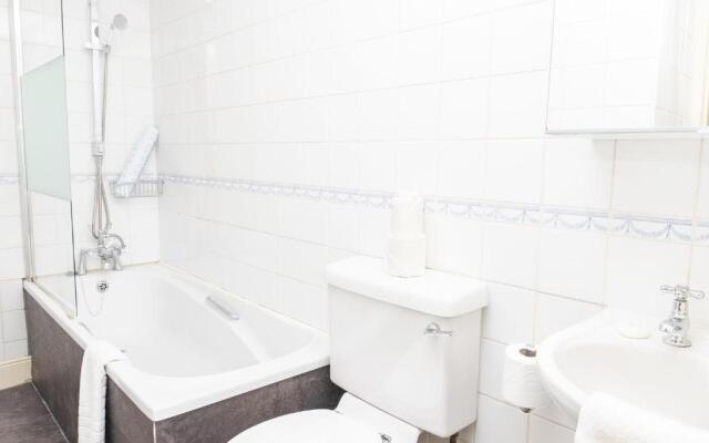 Karah Suites - Montpellier Apartments