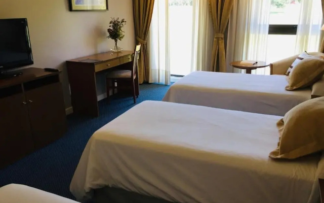 San Miguel Plaza Hotel