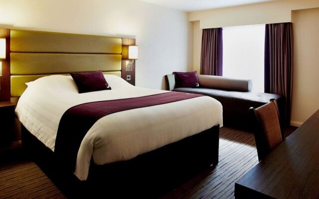 Premier Inn Leeds City Centre (Whitehall Road)