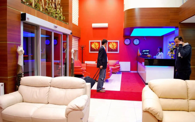 Lifos Otel