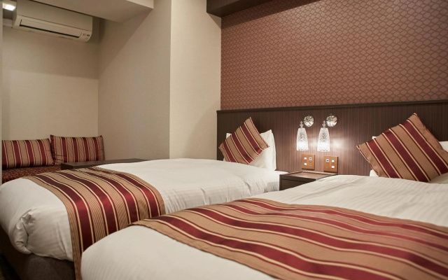 Hotel Amaterrace Yosuga – Guest Rooms – Osaka