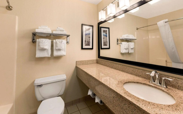 Quality Inn & Suites University Fort Collins