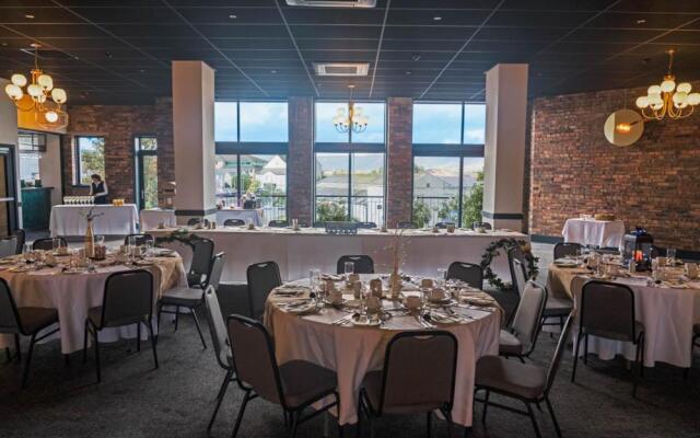 Broadcroft Hotel