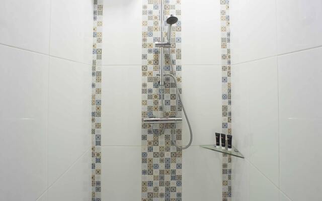 OYO 371 Kwitang Guest House