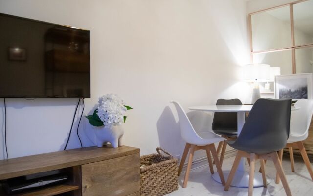 1 Bedroom Battersea Flat