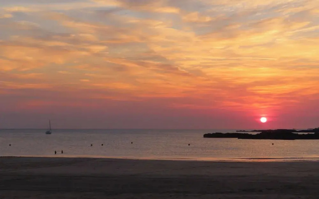 1 Mona Terrace