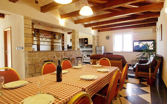 House Villa Ana Obrovac