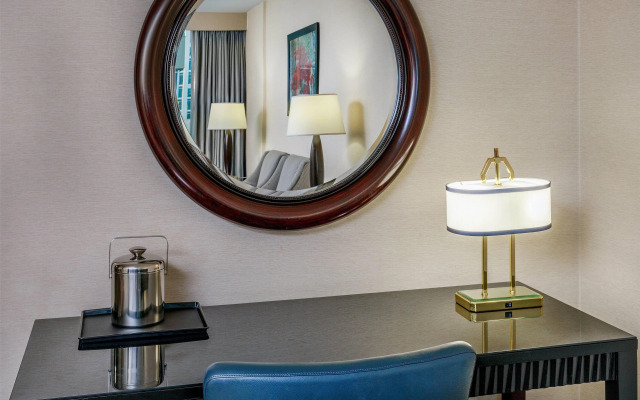 Courtland Grand Hotel, Trademark Collection by Wyndham