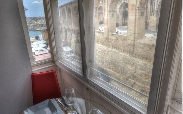 Barrakka Suites