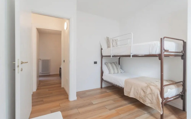 Ponente Balcony & Garden by Rent all Como