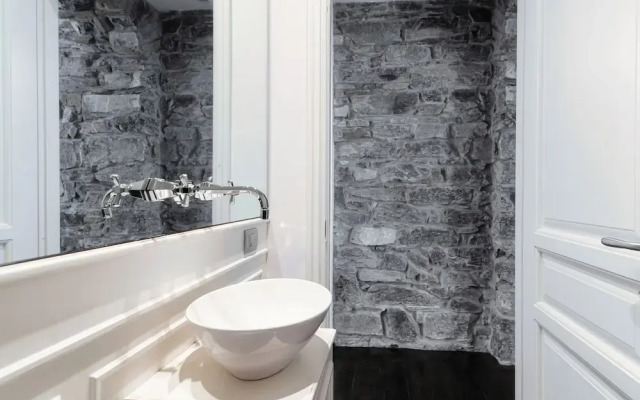 Stunning Central Como apt by JOIVY