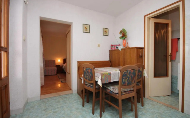 Apartments with a parking space Icici, Opatija - 7788