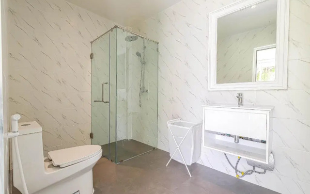 Amazing 6 Bedroom Pool Villa ED60